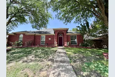 1811 Lake Travis Drive, Allen, TX 75002 - Photo 2