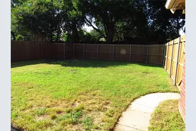 1811 Lake Travis Drive, Allen, TX 75002 - Photo 16