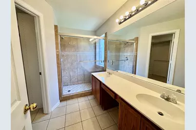 1811 Lake Travis Drive, Allen, TX 75002 - Photo 14