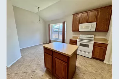 1811 Lake Travis Drive, Allen, TX 75002 - Photo 8