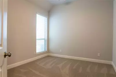 4449 Tall Knight Lane, Carrollton, TX 75010 - Photo 16