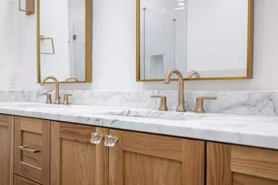 340 N O Connor Ridge Boulevard #11, Irving, TX 75038 - Photo 24