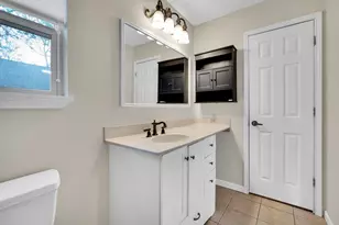 205 W Latimer St, Ennis, TX 75119 - Photo 16