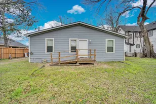 205 W Latimer St, Ennis, TX 75119 - Photo 22