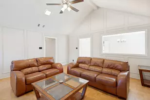 2013 Arles Ln, Carrollton, TX 75007 - Photo 6