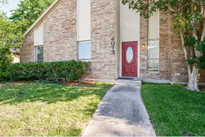 2013 Arles Lane, Carrollton, TX 75007 - Photo 2