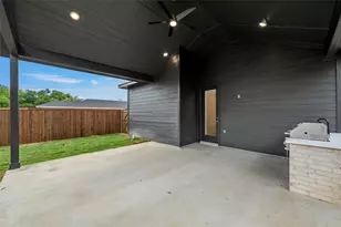 109 Sycamore St, Hillsboro, TX 76645 - Photo 18