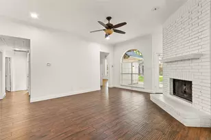 2901 Panorama Dr, Carrollton, TX 75007 - Photo 12