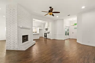 2901 Panorama Drive, Carrollton, TX 75007 - Photo 18