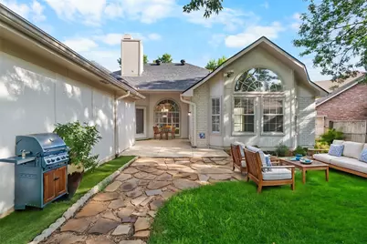 2901 Panorama Drive, Carrollton, TX 75007 - Photo 36
