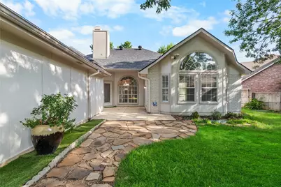 2901 Panorama Drive, Carrollton, TX 75007 - Photo 34