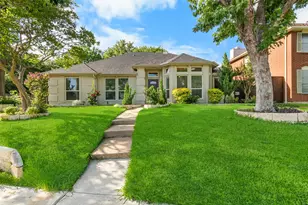 2901 Panorama Dr, Carrollton, TX 75007 - Photo 8