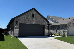 1209 Bridgewalk Dr, McKinney, TX 75071 - Photo 2
