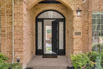 5852 Bridle Bend Court, Plano, TX 75093 - Photo 2