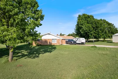 423 County Road 477 Road, Stephenville, TX 76401 - Photo 14