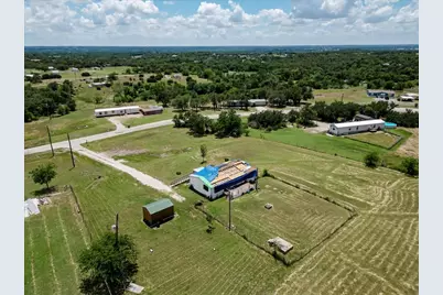 108 Lelon Lane, Springtown, TX 76082 - Photo 8