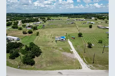108 Lelon Lane, Springtown, TX 76082 - Photo 2