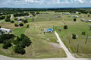 108 Lelon Ln, Springtown, TX 76082 - Photo 2