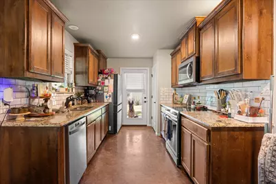 403 W 5th Street, Tolar, TX 76476 - Photo 22