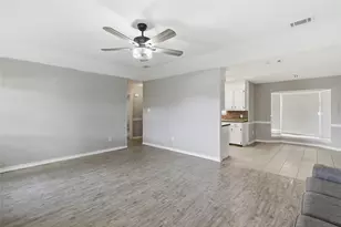 119 Blue Jay St, Stephenville, TX 76401 - Photo 12