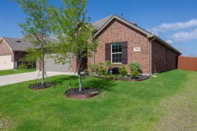 1205 Colonial Bluff Lane, Princeton, TX 75407 - Photo 4
