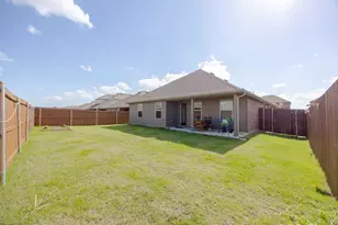 1205 Colonial Bluff Ln, Princeton, TX 75407 - Photo 36