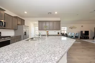 1205 Colonial Bluff Ln, Princeton, TX 75407 - Photo 18