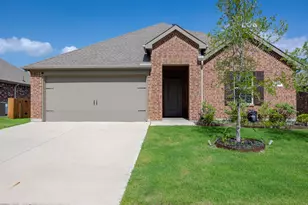 1205 Colonial Bluff Ln, Princeton, TX 75407 - Photo 2