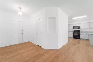 9825 Tyler Dr, McKinney, TX 75072 - Photo 2