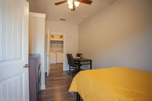 2410 S 2nd St, Waco, TX 76706 - Photo 6