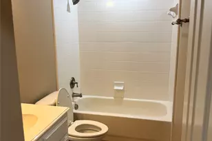 509 S Hampton Ct, Lewisville, TX 75056 - Photo 30