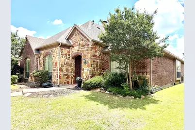 509 S Hampton Court, Lewisville, TX 75056 - Photo 2