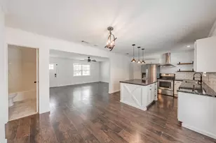 5602 Sayle St, Greenville, TX 75402 - Photo 8
