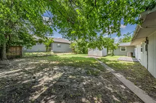 5602 Sayle St, Greenville, TX 75402 - Photo 30
