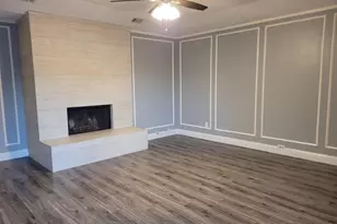 910 Boxwood Dr, Lewisville, TX 75067 - Photo 4