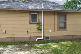 624 W Morton St, Denison, TX 75020 - Photo 2