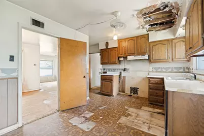 1112 E Ann Arbor Avenue, Dallas, TX 75216 - Photo 10