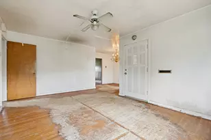 1112 E Ann Arbor Ave, Dallas, TX 75216 - Photo 18