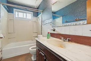 1112 E Ann Arbor Ave, Dallas, TX 75216 - Photo 14