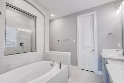 1435 Eden Valleywood Way, Arlington, TX 76005 - Photo 18
