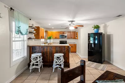 3620 Montgomery, Granbury, TX 76049 - Photo 22