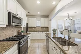 1336 Burnett Dr, Lantana, TX 76226 - Photo 8