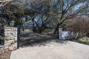 3625 Montego Blvd, Granbury, TX 76049 - Photo 16