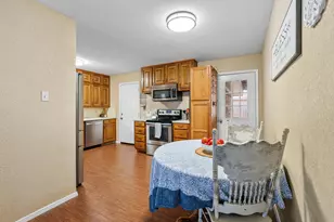 713 Patricia Dr, Sherman, TX 75090 - Photo 8