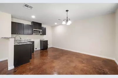 1126 N 11th Street, Waco, TX 76707 - Photo 4