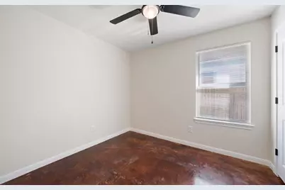 1126 N 11th Street, Waco, TX 76707 - Photo 6