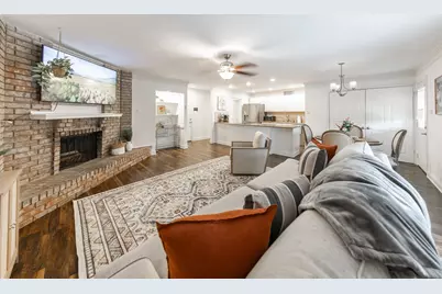 4813 Garvin Drive, The Colony, TX 75056 - Photo 2