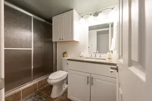 4813 Garvin Dr, The Colony, TX 75056 - Photo 16