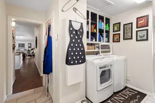 905 Crowley Rd, Arlington, TX 76012 - Photo 24