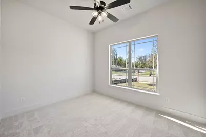 902 Boston Lane, River Oaks, TX 76114 - Photo 4